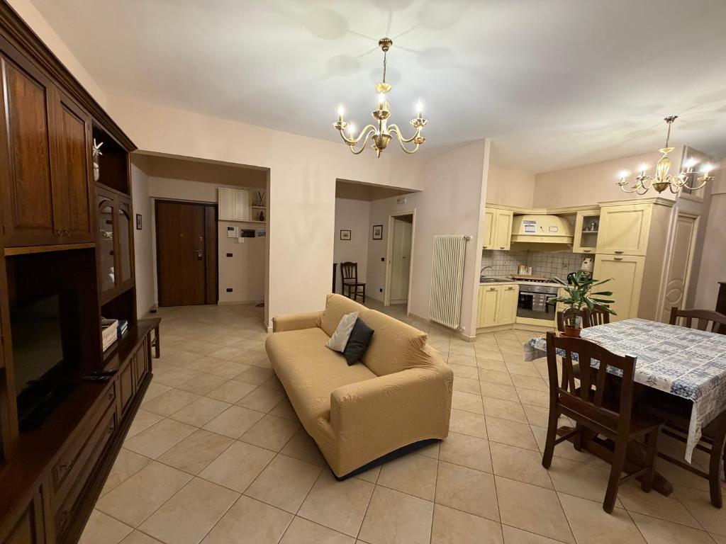 Kuchyň nebo kuchyňský kout v ubytování Central Apartment