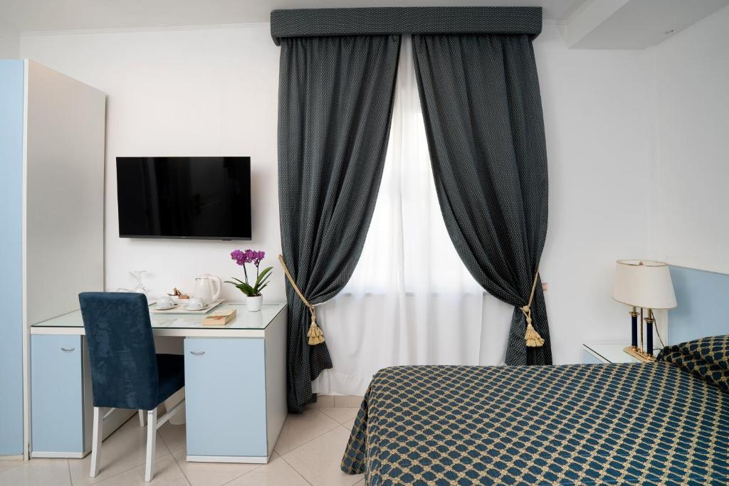 Hotel Weber Ambassador - 18