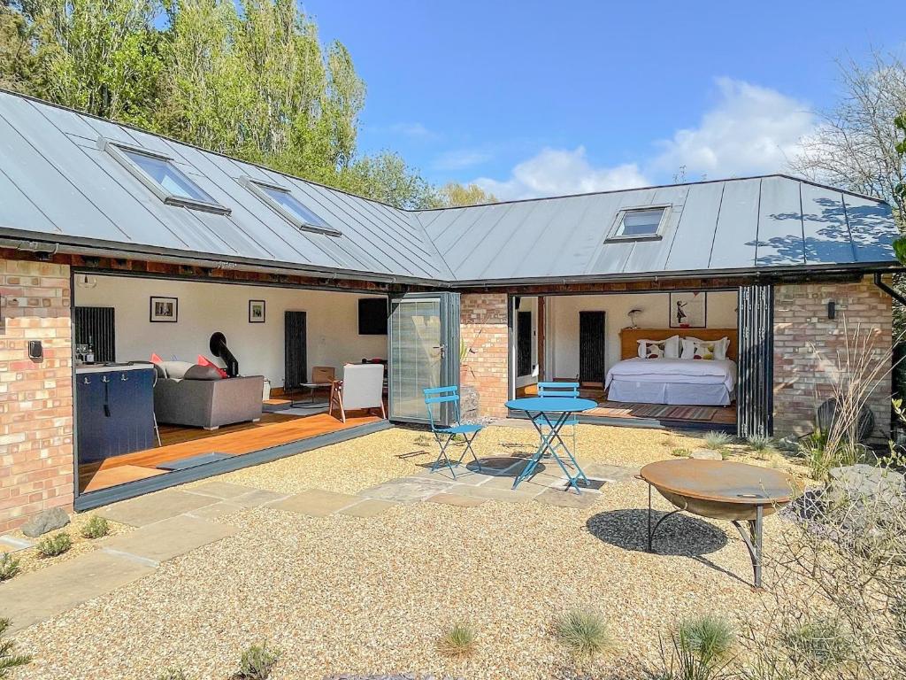 Budova, kde se prázdninový dům nachází