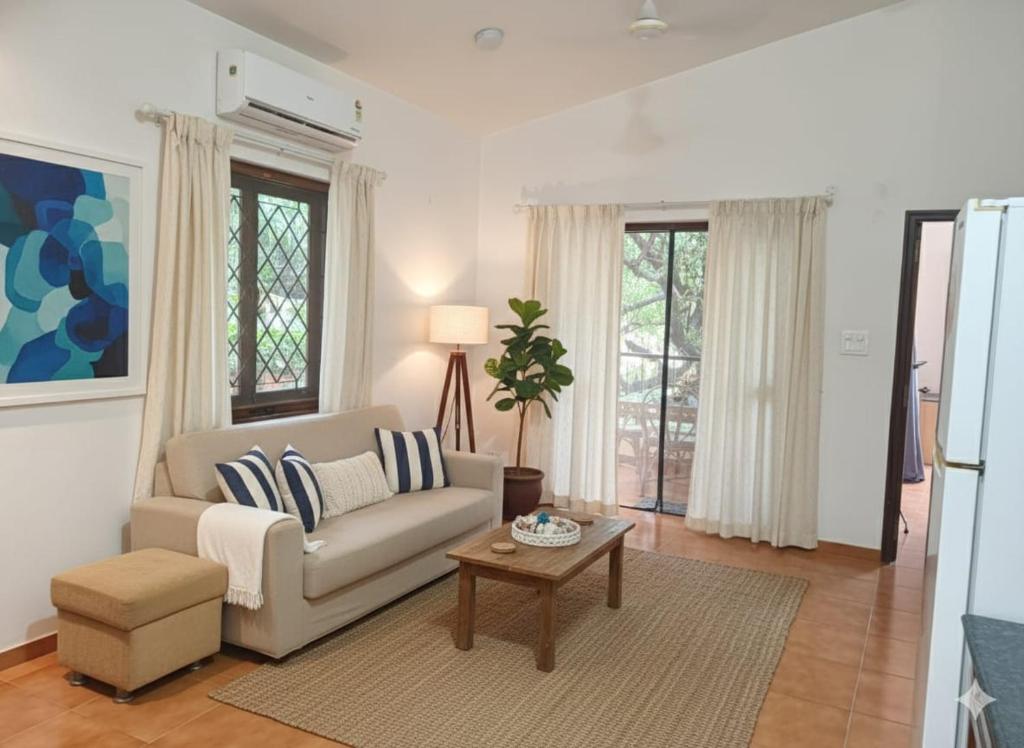 Χώρος καθιστικού στο Navilehomestay