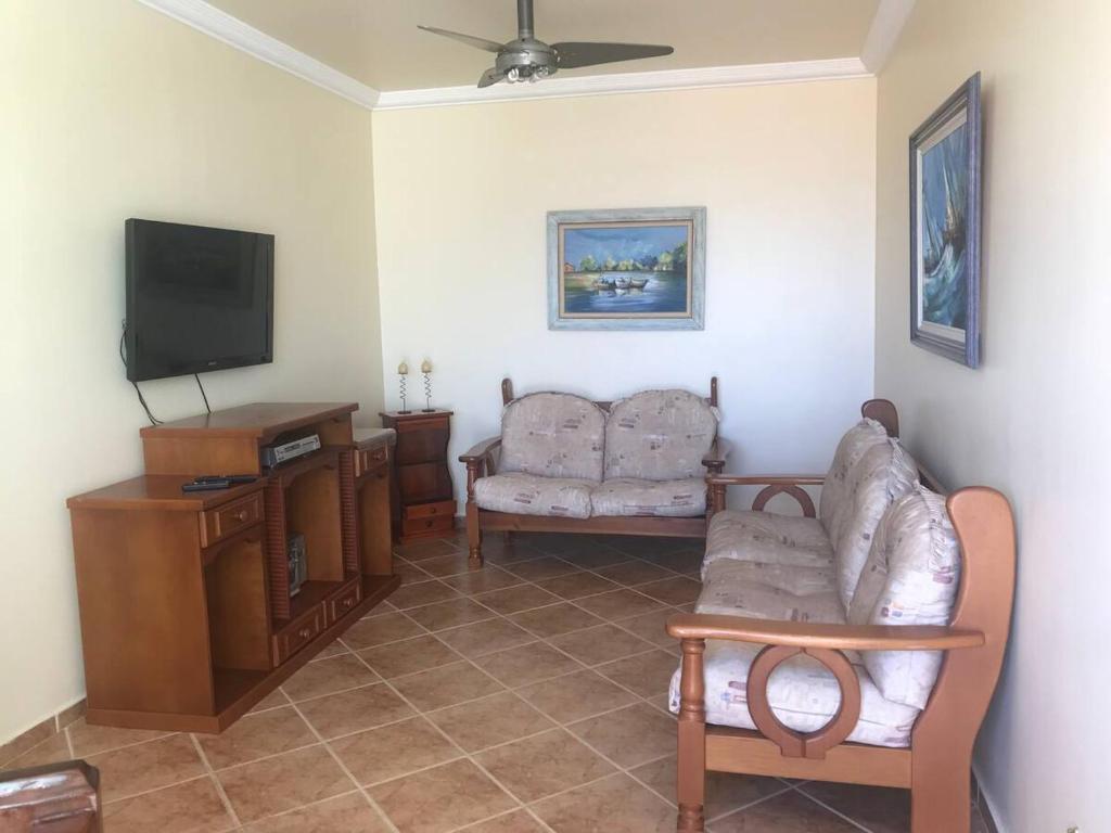 Et tv og/eller underholdning på Ed Verdes Mares Prainha Arraial