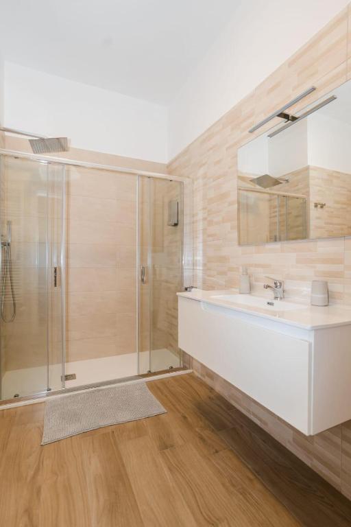 IL CENTRO rooms - Habitación Deluxe Con Cama Extragrande