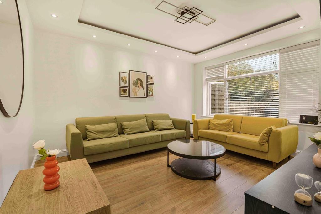 Istumisnurk majutusasutuses GuestReady - Charming Retreat with Private Patio