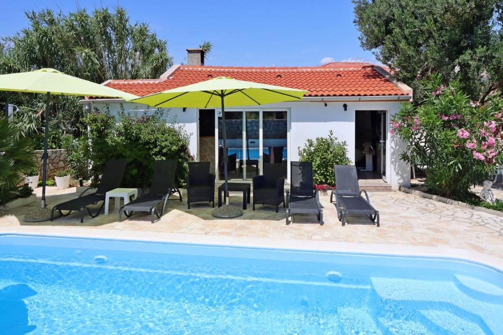 Apartment Pag 6412c