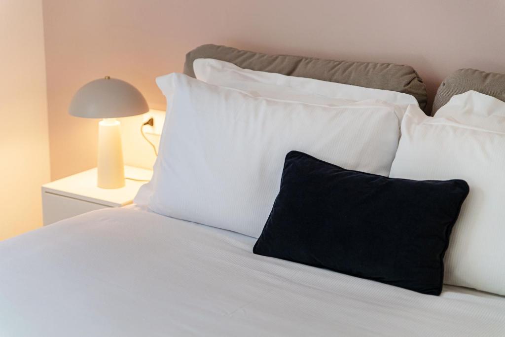 Lario Suite Apartments by Quokka 360 - With parking Next to Como City - 17