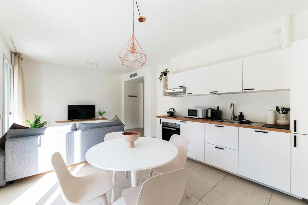 Lario Suite Apartments by Quokka 360 - With parking Next to Como City - 4