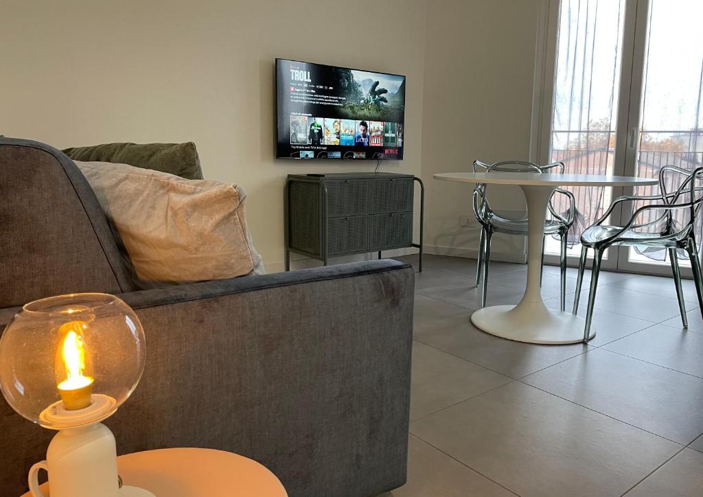 Domus Pyrus Apartments - One-Bedroom Apartment
