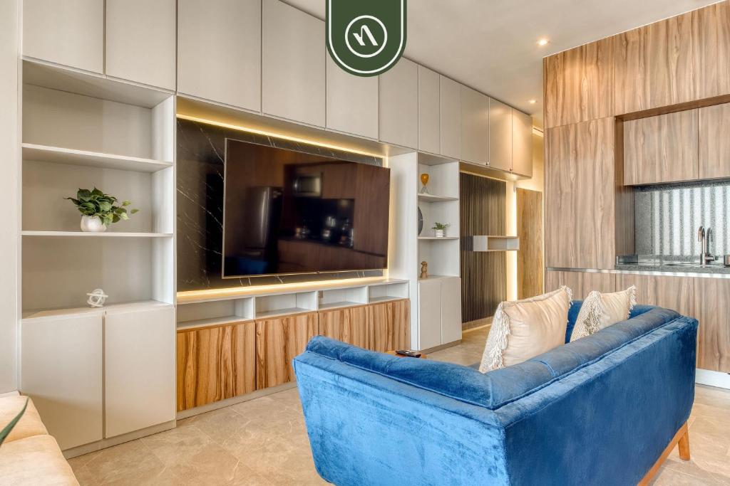 Χώρος καθιστικού στο Luxury Studio - Revolution Monument View - Gym