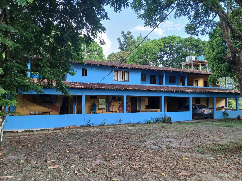 Budova, kde se kemp nachází