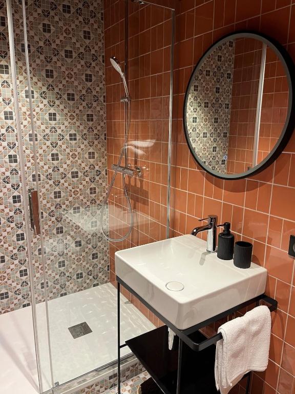 Studios et Appartement meublé de tourisme – photo 14