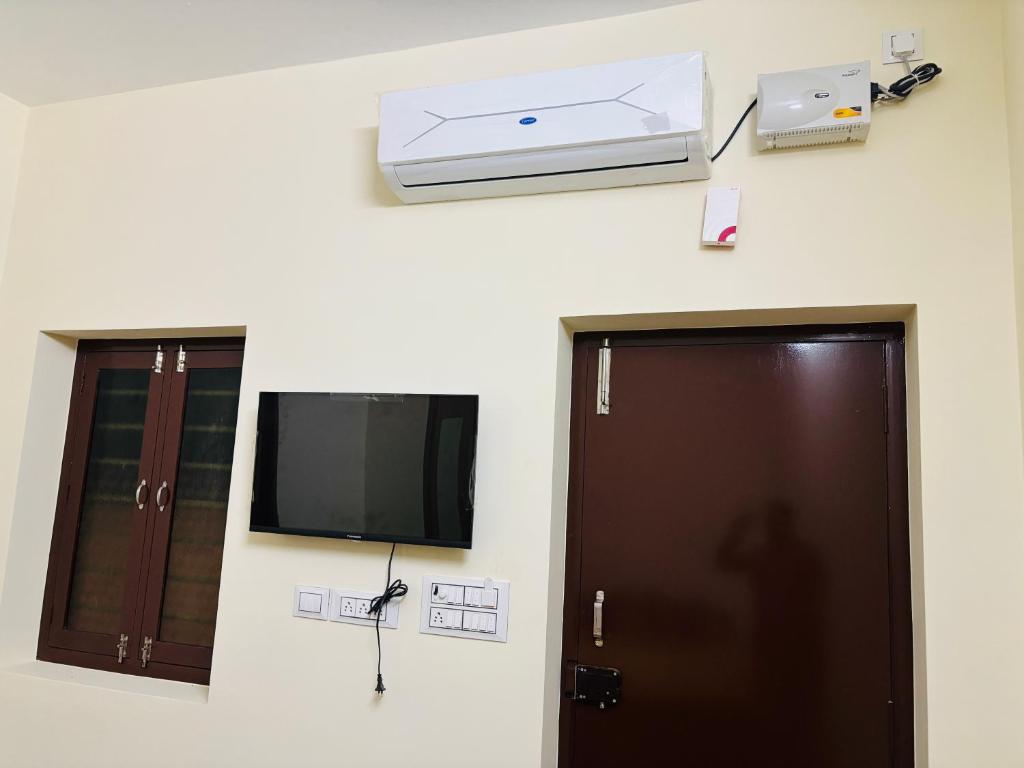 Μια τηλεόραση ή/και κέντρο ψυχαγωγίας στο VRS Guest House