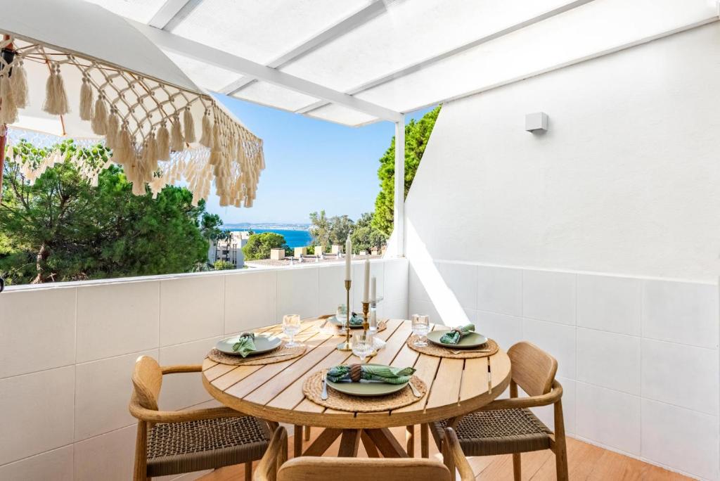 Renovated Sea View Apt 150m from El Cristo Beach