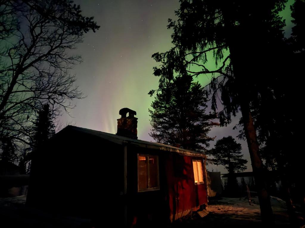 Το κτήριο όπου στεγάζεται  η παραθεριστική κατοικία