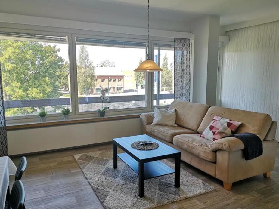 Posezení v ubytování ELZA - Modern flat in Närpes Centre - 24h Check in