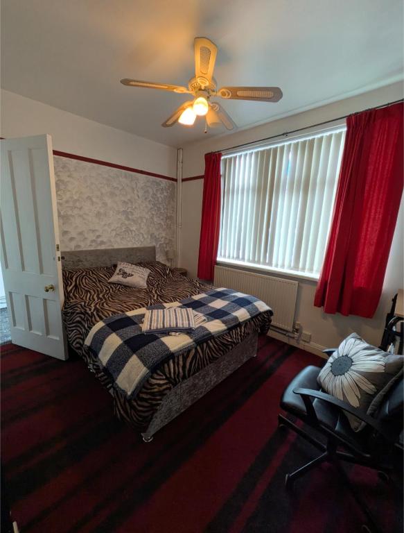 Imagen de la galería de The Bungalow Double Room Leicester City Center Long & Short stays in Shared Home, en Leicester
