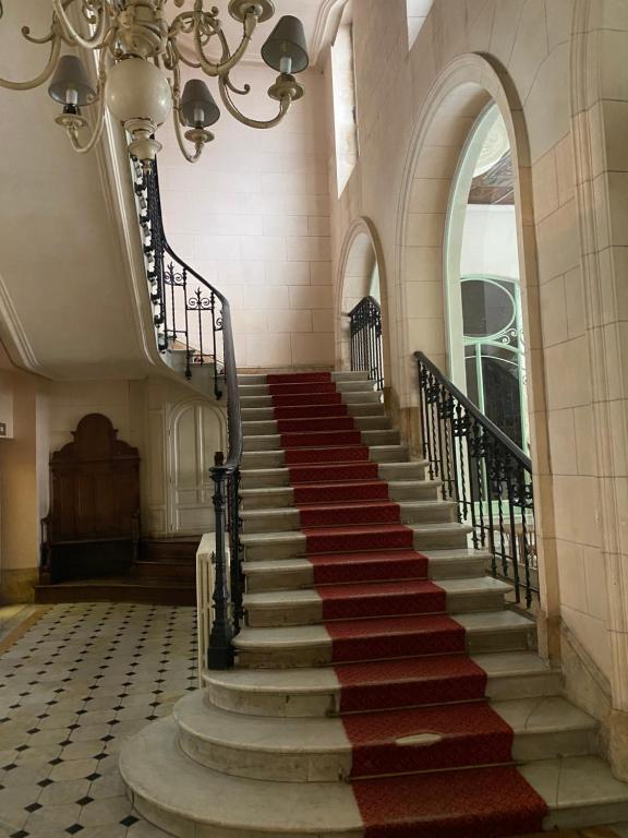 Φωτογραφία από το άλμπουμ του Studio dans l'ancien Palace du Mont-Dore σε Le Mont-Dore