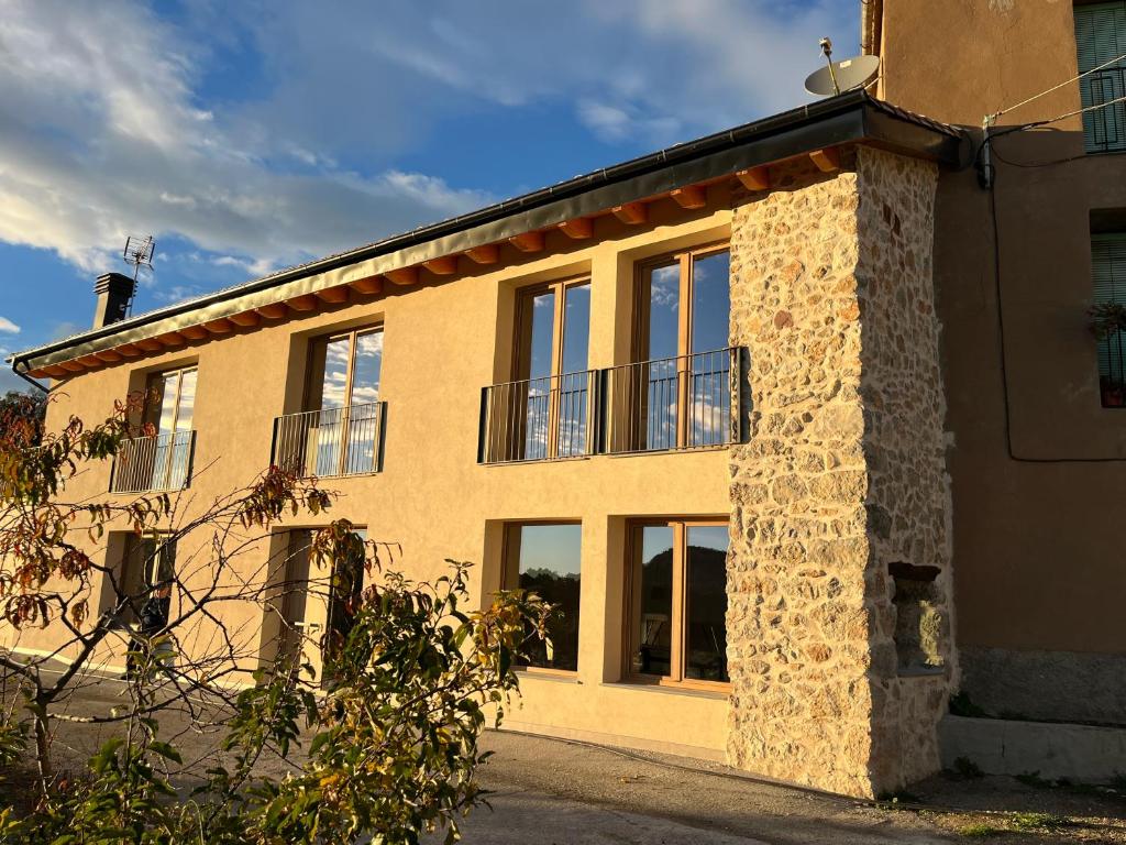 Το κτήριο όπου στεγάζεται  το σαλέ