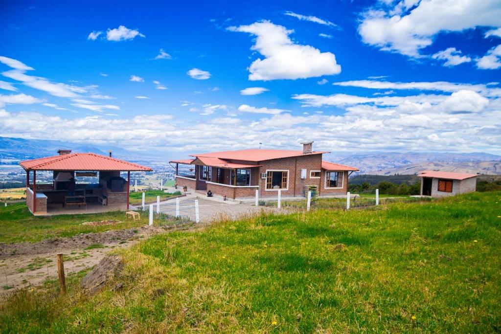 Galeriebild der Unterkunft Cabañas San Francisco del Porvenir in Toacazo