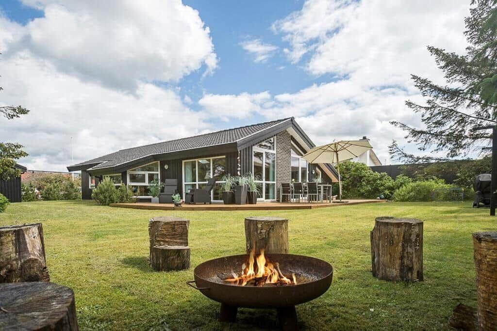 Κήπος έξω από το BL1133-Blokhus-Jens-Baerentsvej-19