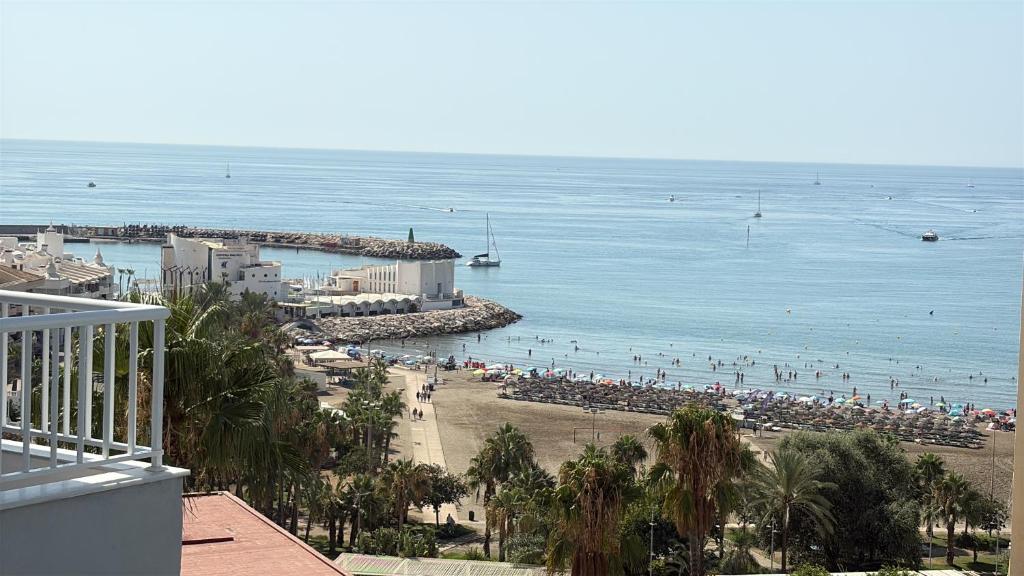 Puerto Marina, Apartamento Frente al mar