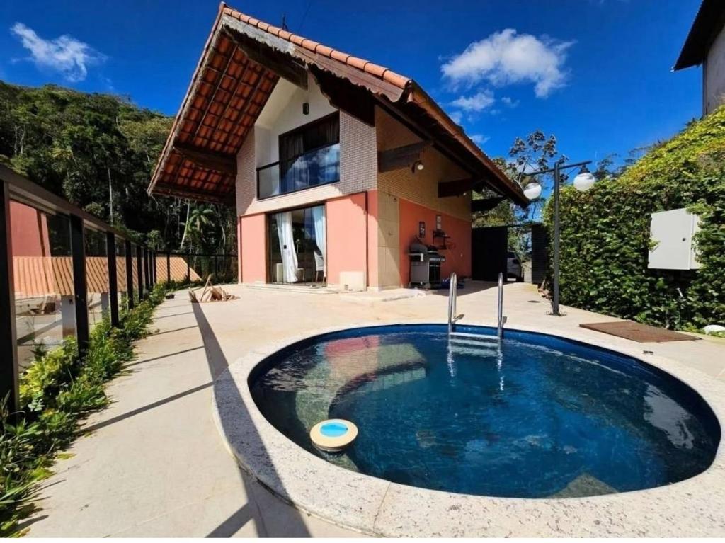 Swimmingpoolen hos eller tæt på Refúgio nas Montanhas