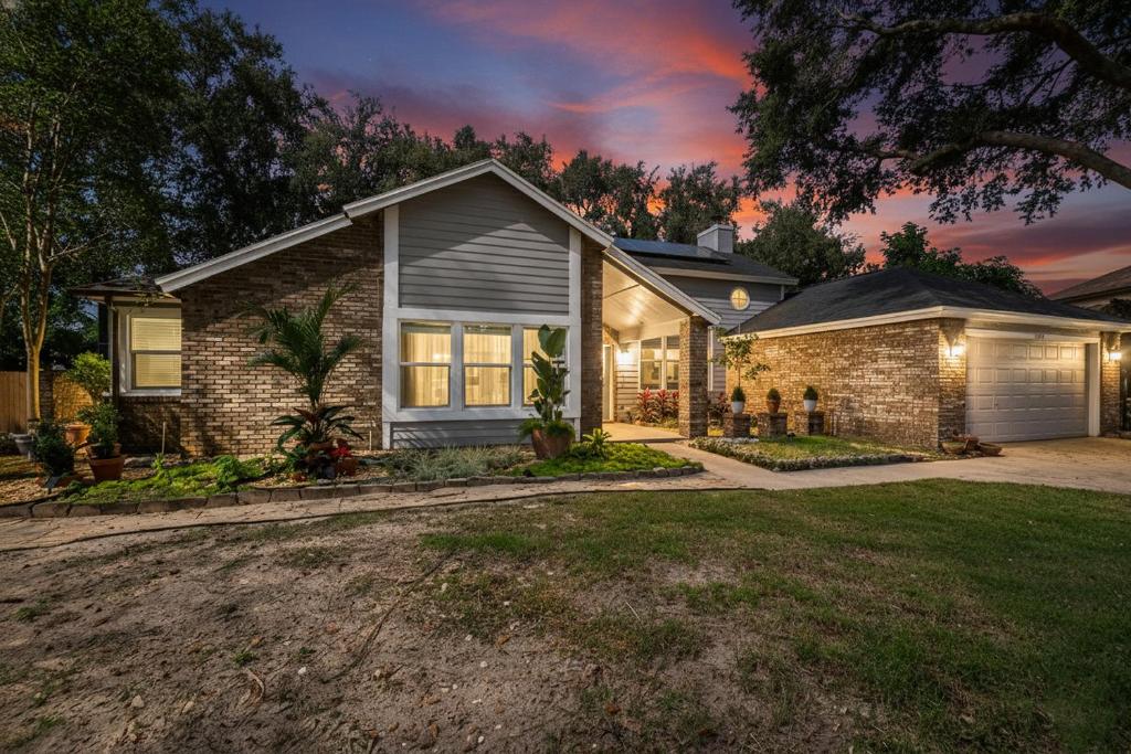 Tòa nhà nơi biệt thự tọa lạc