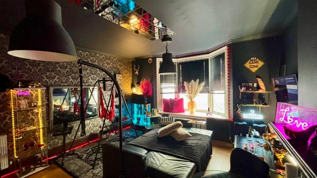 Posezení v ubytování Fantastic Naughty Corner