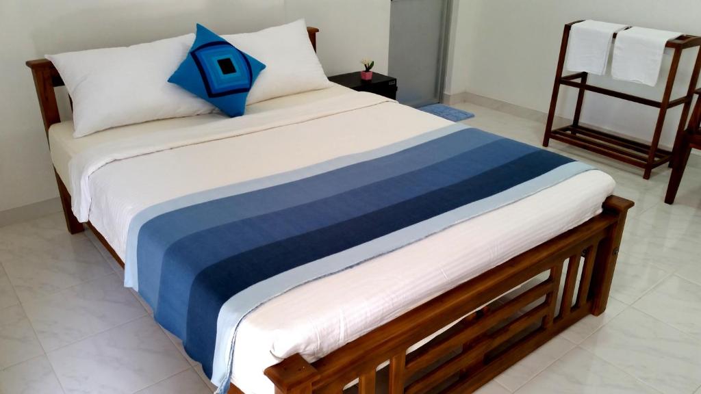 Radha Tourist Home - 16