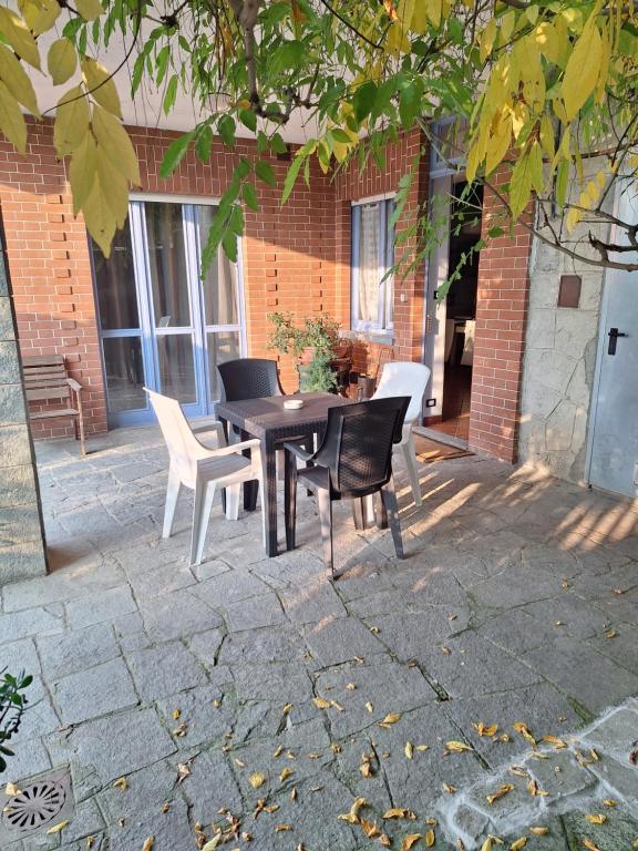 Αίθριο ή υπαίθριος χώρος στο Casa Gatti, spacious accommodation on the ground floor