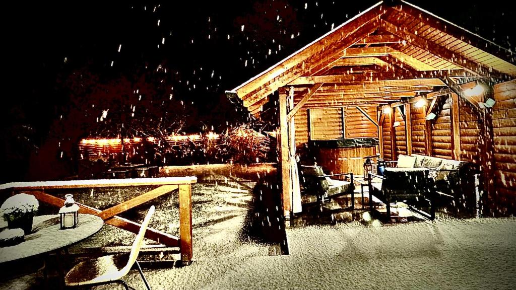 Tiszaparti Meseház v zimě