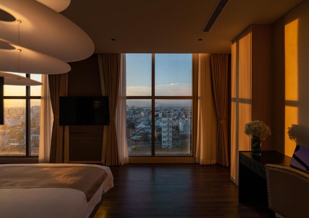 Suite Có Giường Cỡ King Và Bồn Tắm Spa