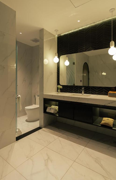 Phòng có giường cỡ King với Bồn tắm Spa