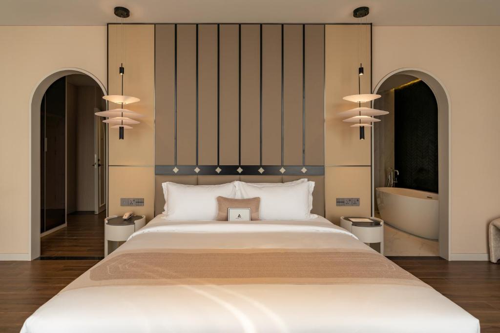 Suite Có Giường Cỡ King Và Bồn Tắm Spa