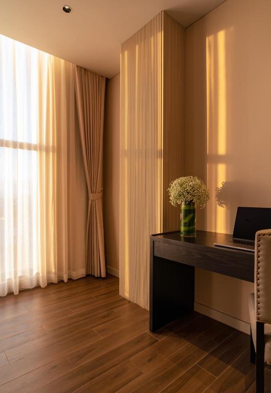 Suite Có Giường Cỡ King Và Bồn Tắm Spa