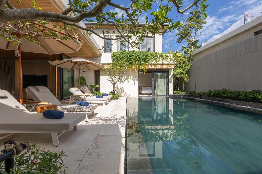 Bazén v ubytování Layana Residence nebo v jeho okolí