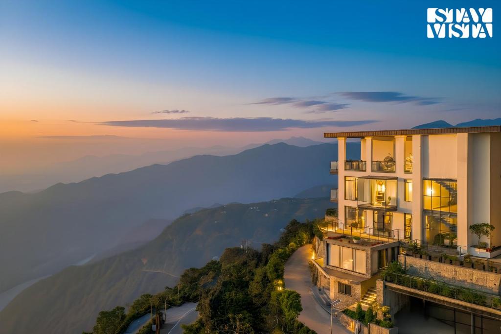 Naturlandskabet i nærheden af villaen