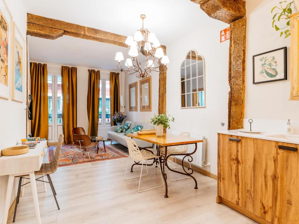 Aston - Bilbao Old Town Flat
