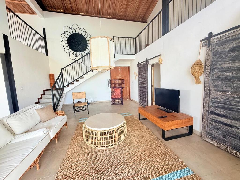 Χώρος καθιστικού στο Villa Bali - Plage 10 mn - Piscine à débordement