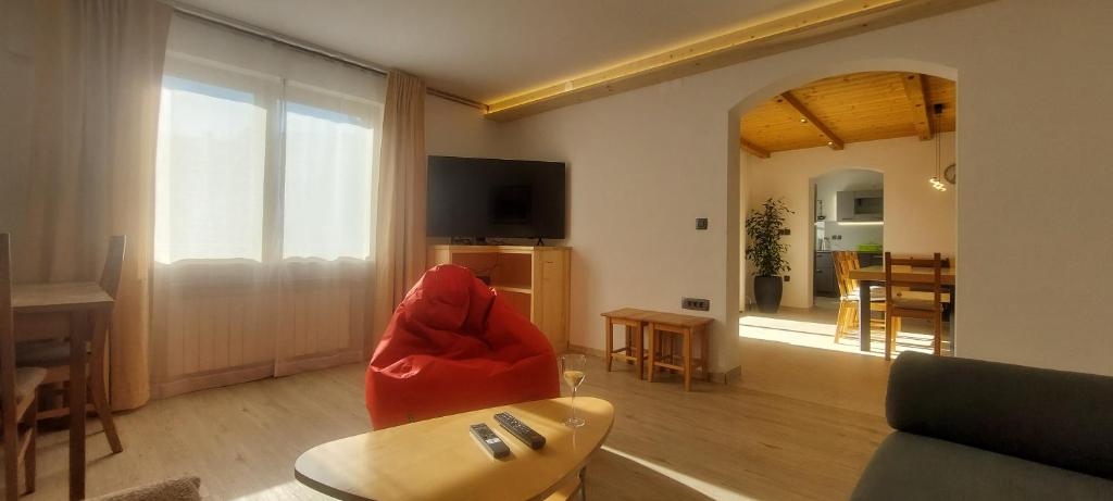 Φωτογραφία από το άλμπουμ του Apart House ROJER σε Ljubno