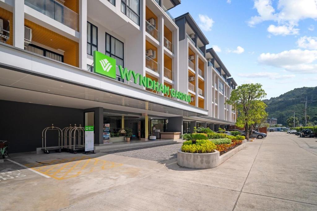 a rendering of the front of a building at Wyndham Gardens 1320 Studio 1m from Naithon Beach in Nai Thon Beach