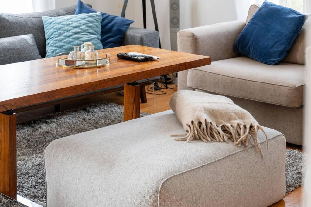 Posezení v ubytování Romantic old building villa near Nürburgring