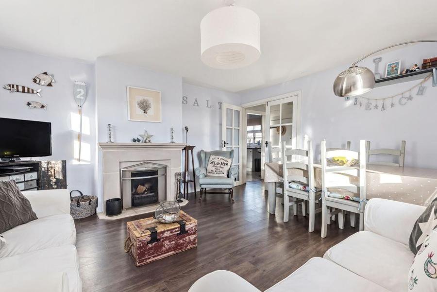 Una cocina o cocineta en Pinkleton