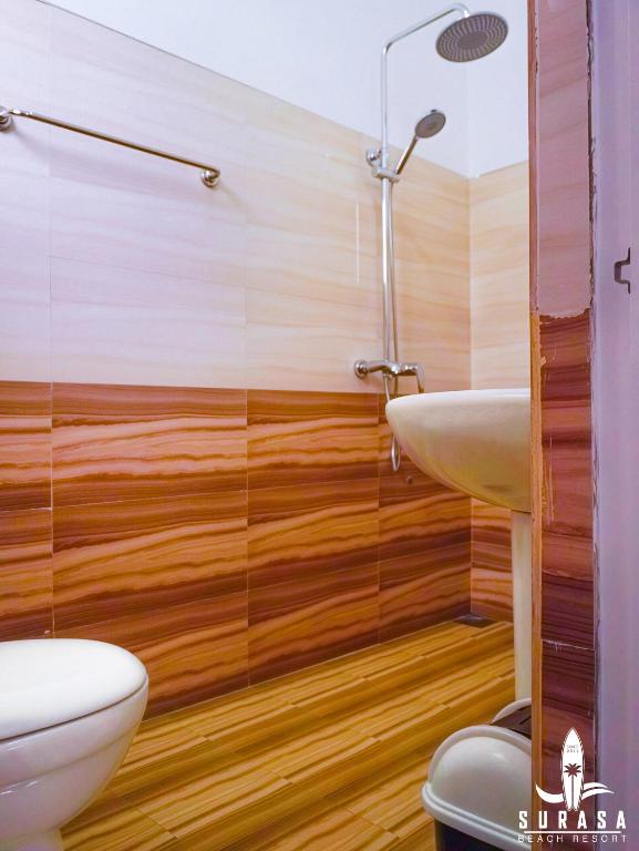 Surasa Beach Resort - 14