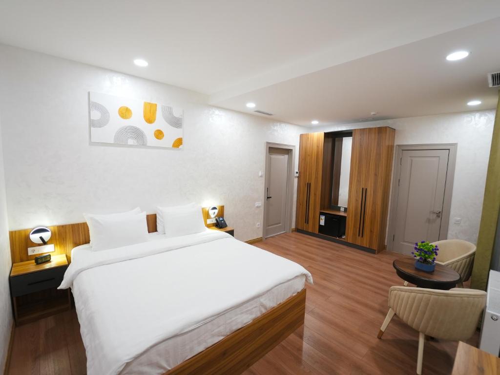 Avant Express Hotel Pool & Spa Tashkent