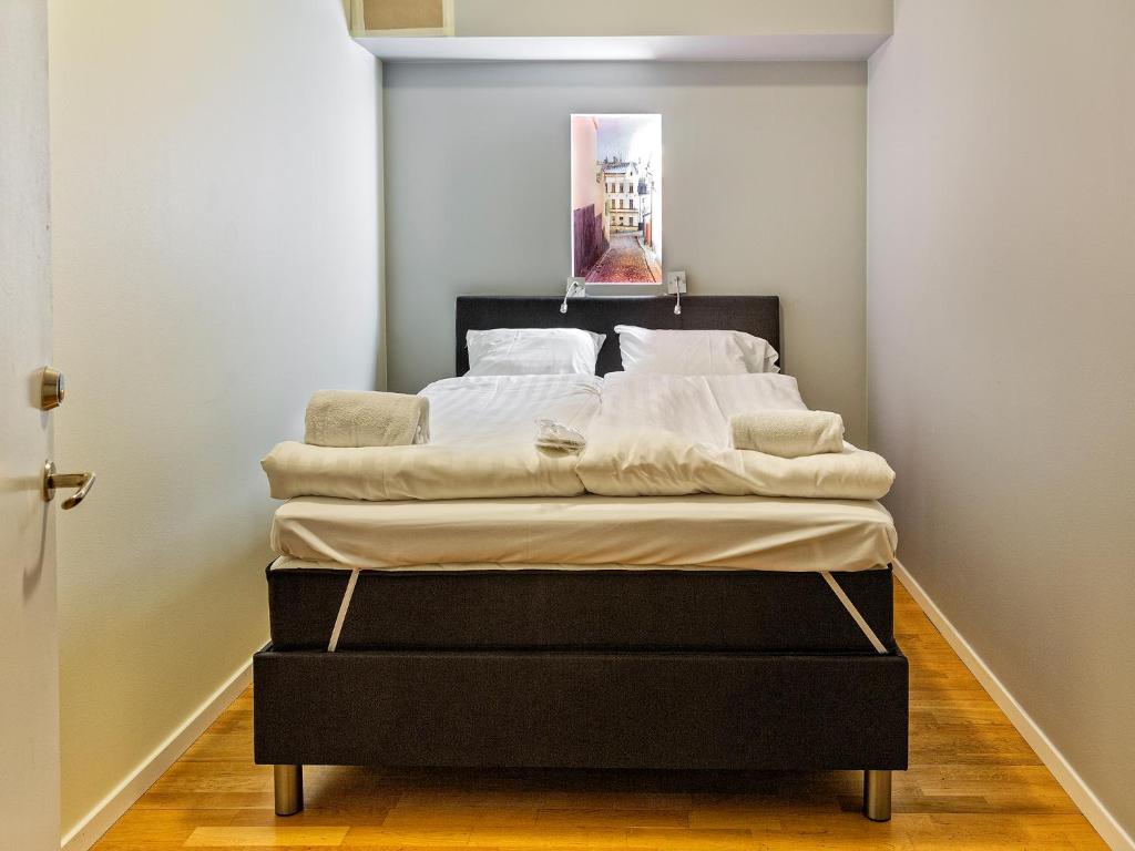 Postel nebo postele na pokoji v ubytování Mosebacke Hostel
