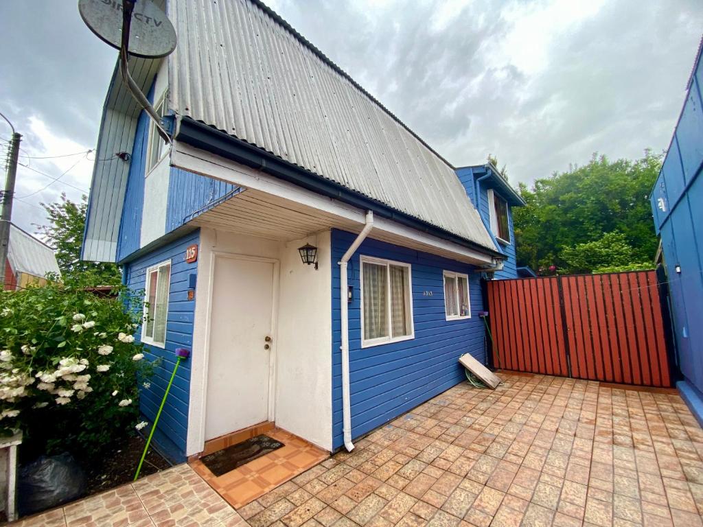 Το κτήριο όπου στεγάζεται  η παραθεριστική κατοικία