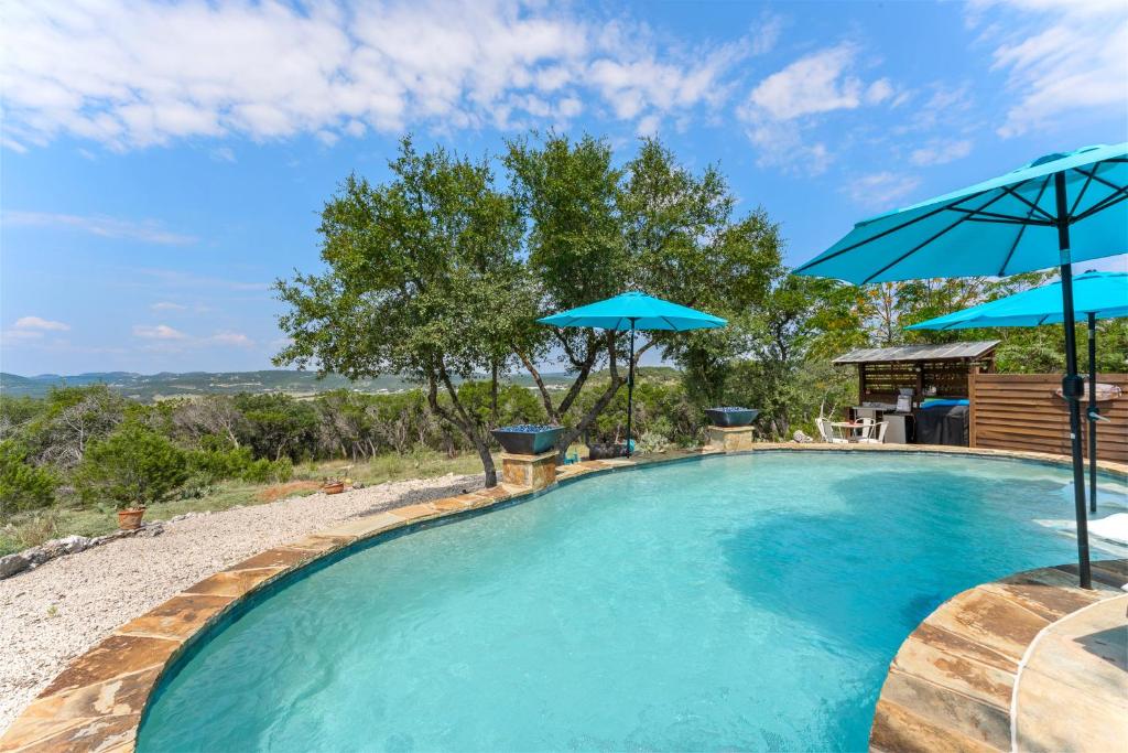 Swimmingpoolen hos eller tæt på Summit Sunsets, Luxury Pool, Fire Pit, Grill