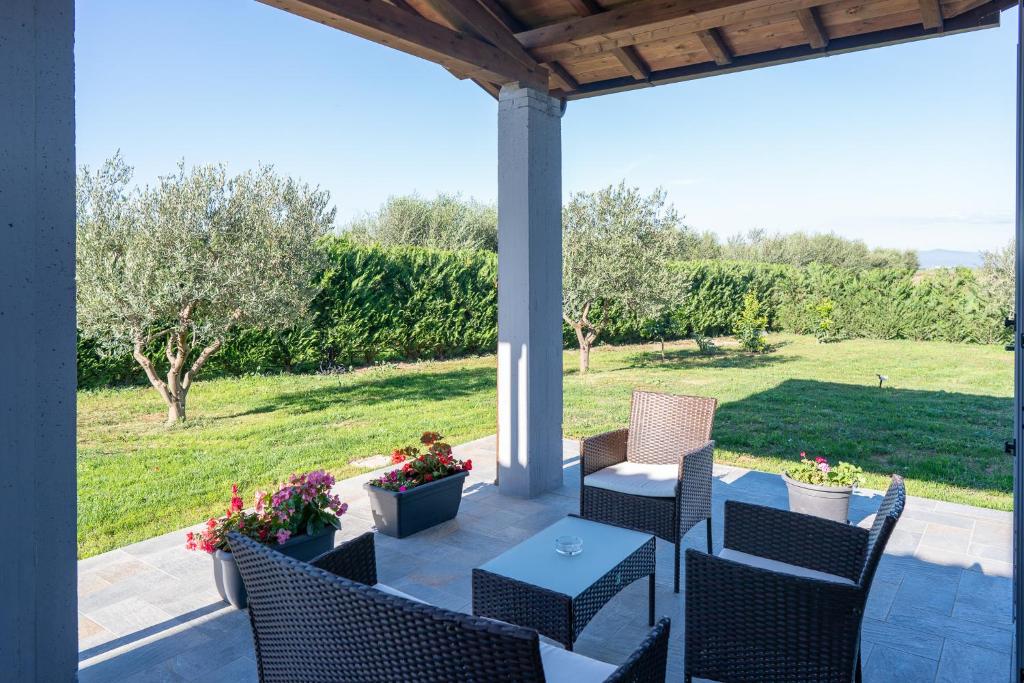 Residence la Pace - Pool & Relax - Appartement 2 Chambres Avec Patio