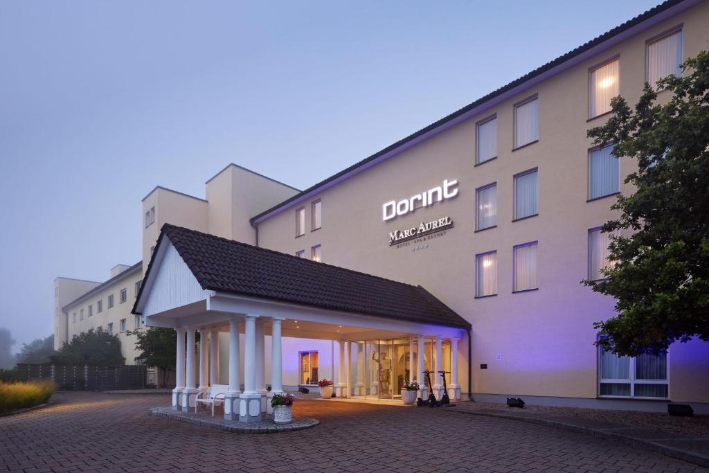 Budova, kde se rezort nachází