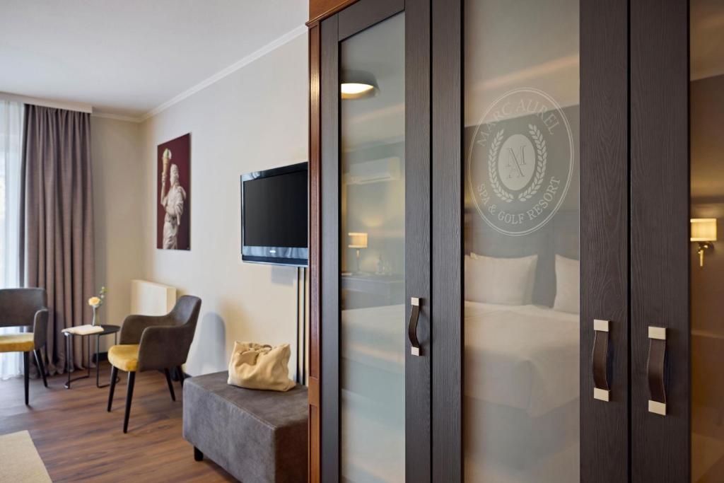 Dorint MARC AUREL Spa & Golf Resort - Chambre Double Supérieure